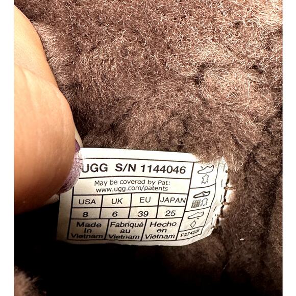 NWOB UGG RARE Chillapeak Brown Suede Fur Ankle Chunky Platform Boots Size 8 - Picture 10 of 12